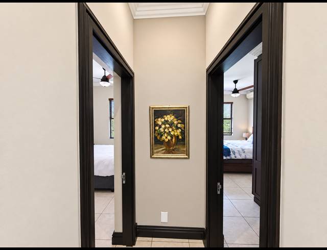 4 BEDROOM TOWNHOUSE TO LET IN BALLITO CENTRAL